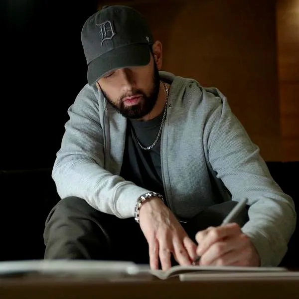 Eminem: Kontrowersyjny raper, którego historia zaskoczy każdego