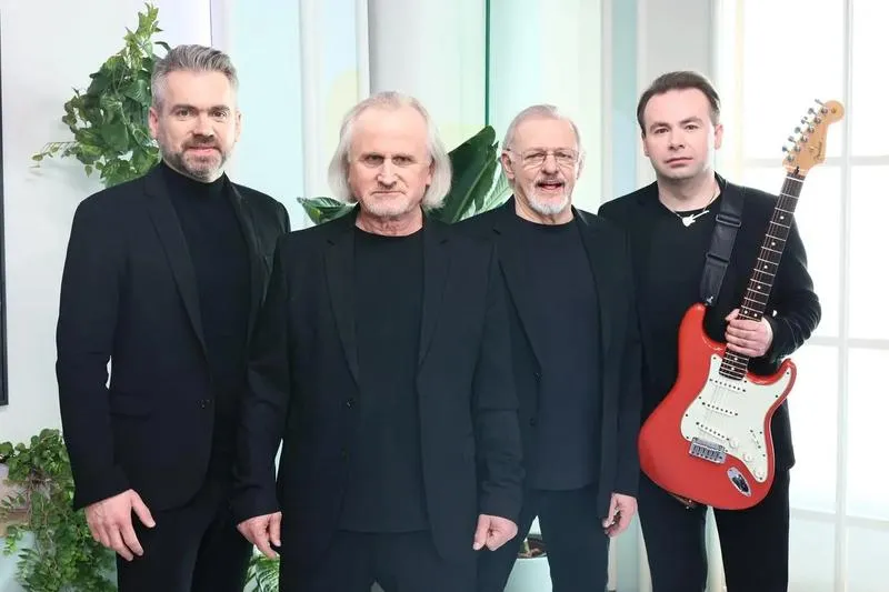 Ile trwa koncert Czerwonych Gitar? Odkryj zaskakujące szczegóły i fakty!