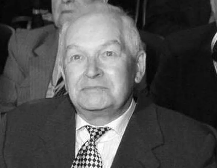 Jan Zakrzewski - pasjonująca biografia tenora: życie, kariera i największe osiągnięcia artysty