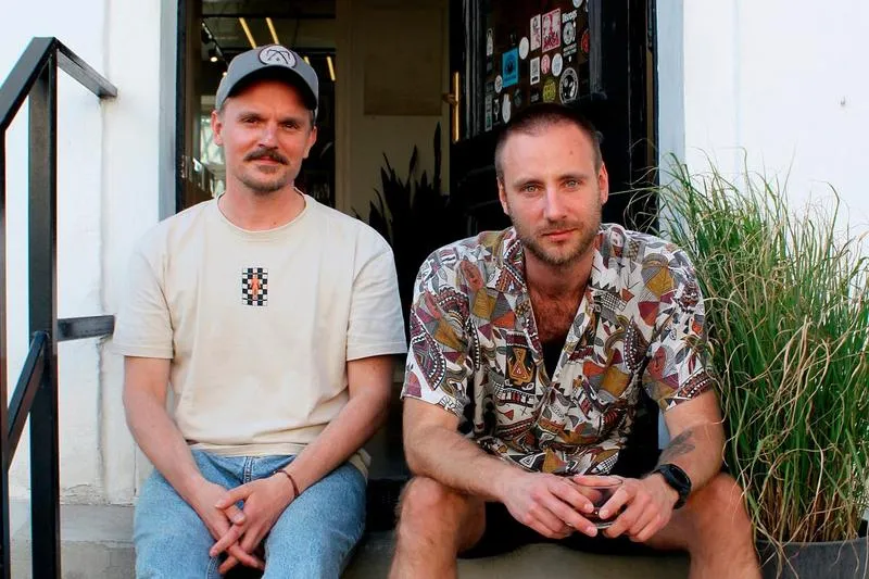 Odkryj, dlaczego Spotify dodaje utwory do playlisty i poznaj sekrety jego algorytmu