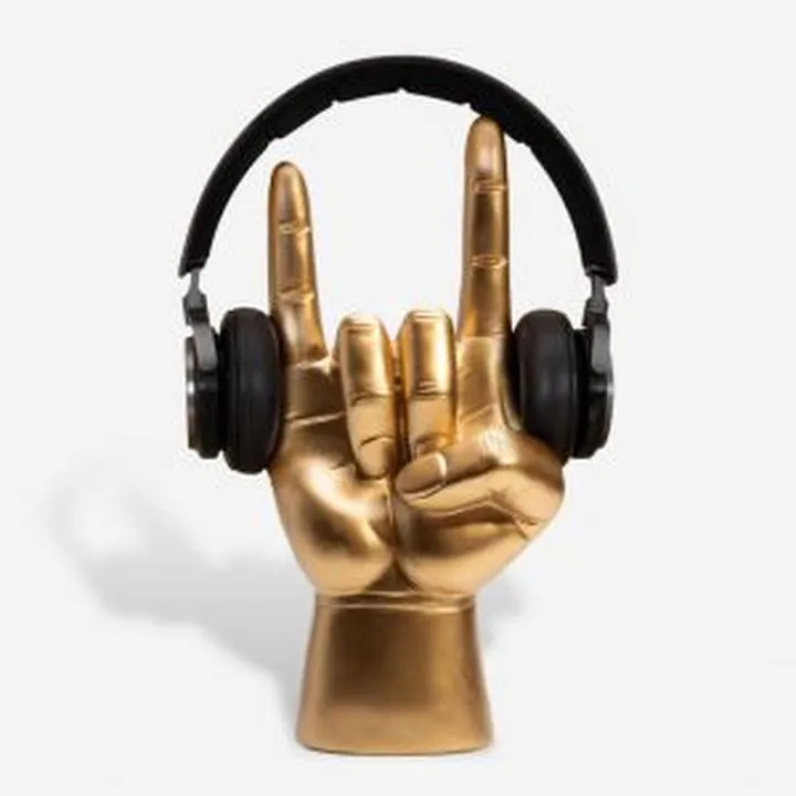 Zaskocz swojego DJ-a: Kreatywne prezenty na urodziny, które go zachwycą!