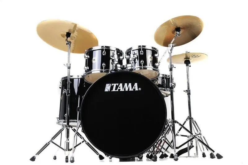 Zastanawiasz się, ile kosztuje perkusja dla początkujących? Oto ceny, które warto znać!