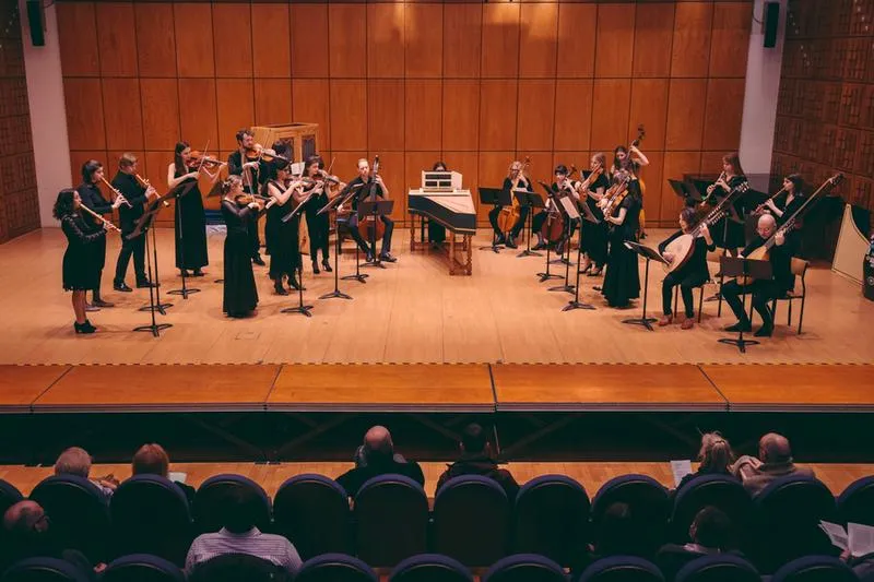 Orkiestra na scenie