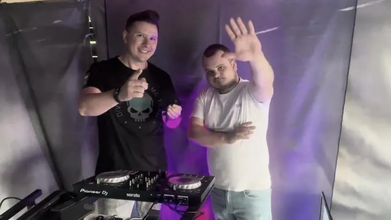 Osiągnięcia DJ-a Akuna